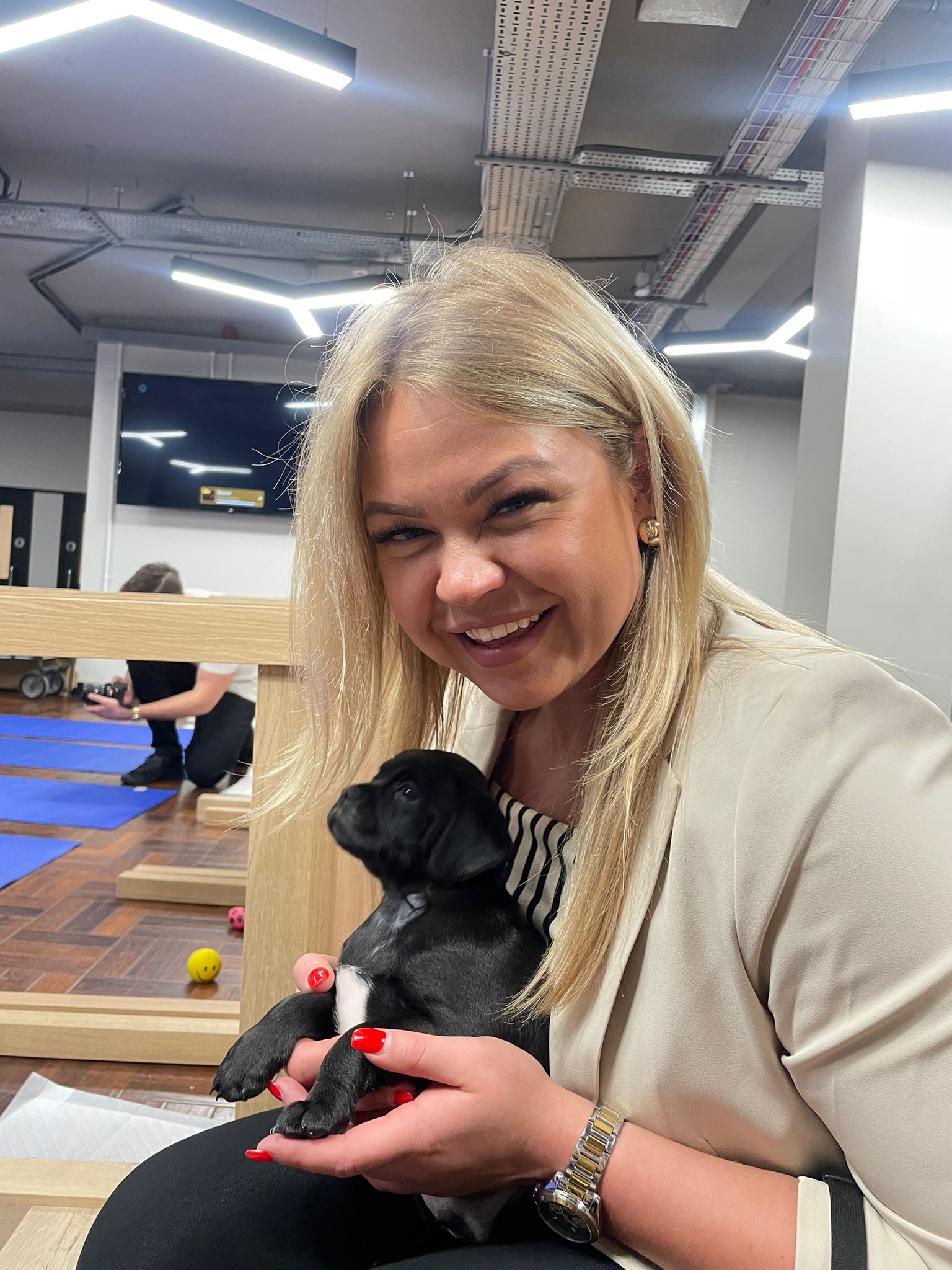 puppy-yoga-oneavenuegroup